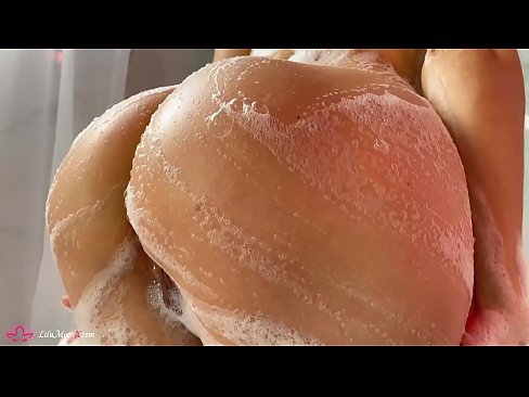 ❤️ Bruneta masturbuje kundu vibrátorem až k intenzivnímu orgasmu ve sprše ️ Porno u cs.xxx-wow-net.ru ️❤